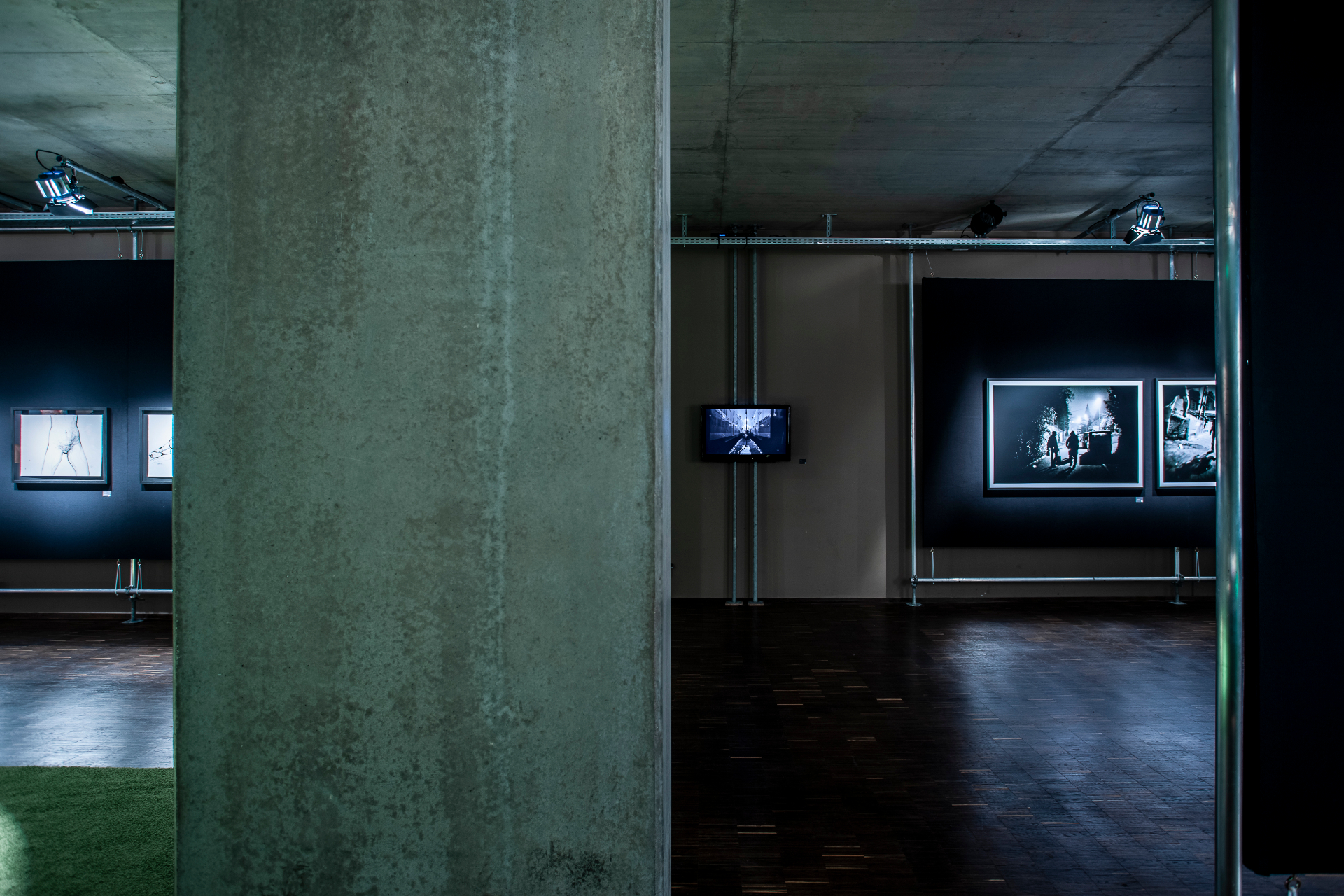 Installation view — BACKFLASHES at KRAUTSgallery at COCOON club, Frankfurt, 2008