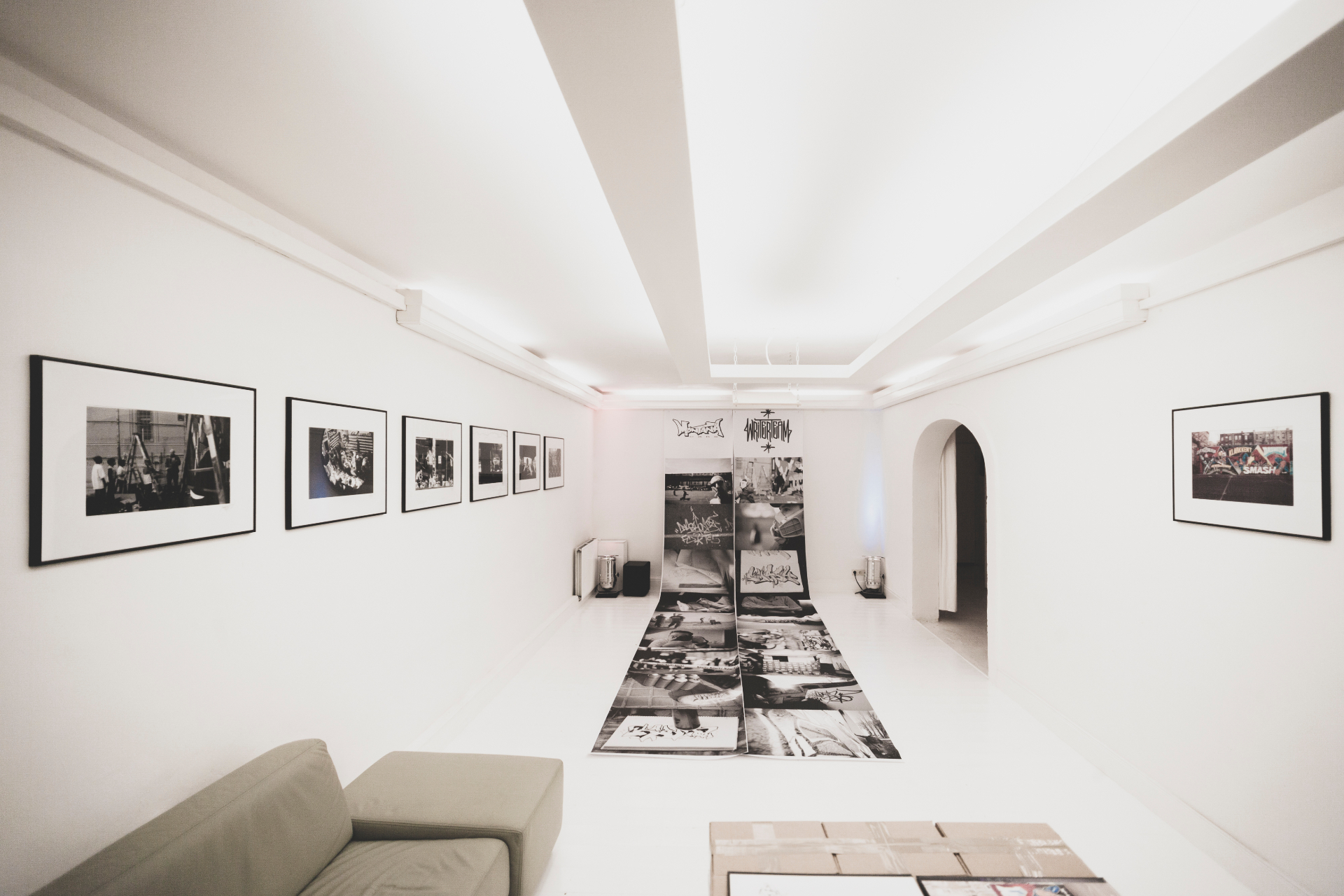 Installation view — MONTANA WRITERTEAM at VICIOUS Gallery, Hamburg, September 2006