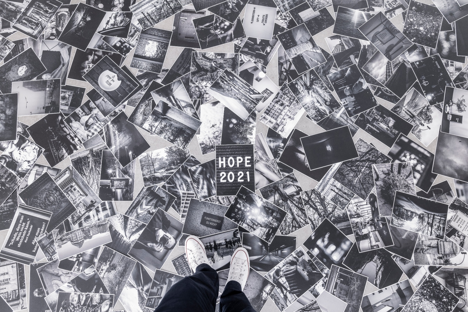 Floor detail — photo field with HOPE 2021 at center